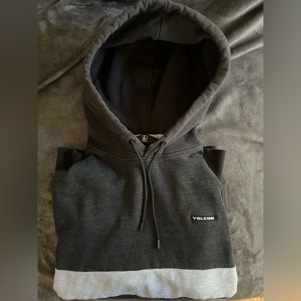 Large Volcom Black and Grey Hoodie